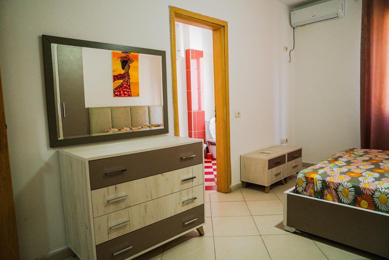 Apartament Casas Del Mar Durres Exterior photo